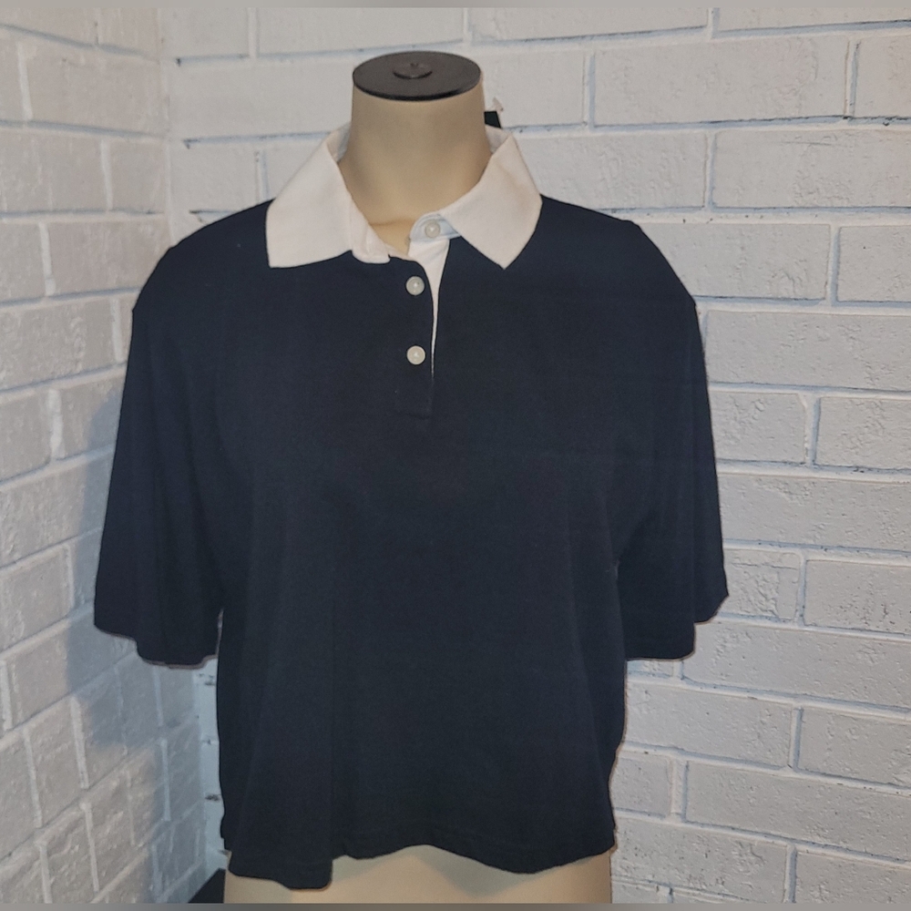 NWT Wild Fable Cropped Black Polo Shirt with White Collar - Size XS - Picture 3 of 6